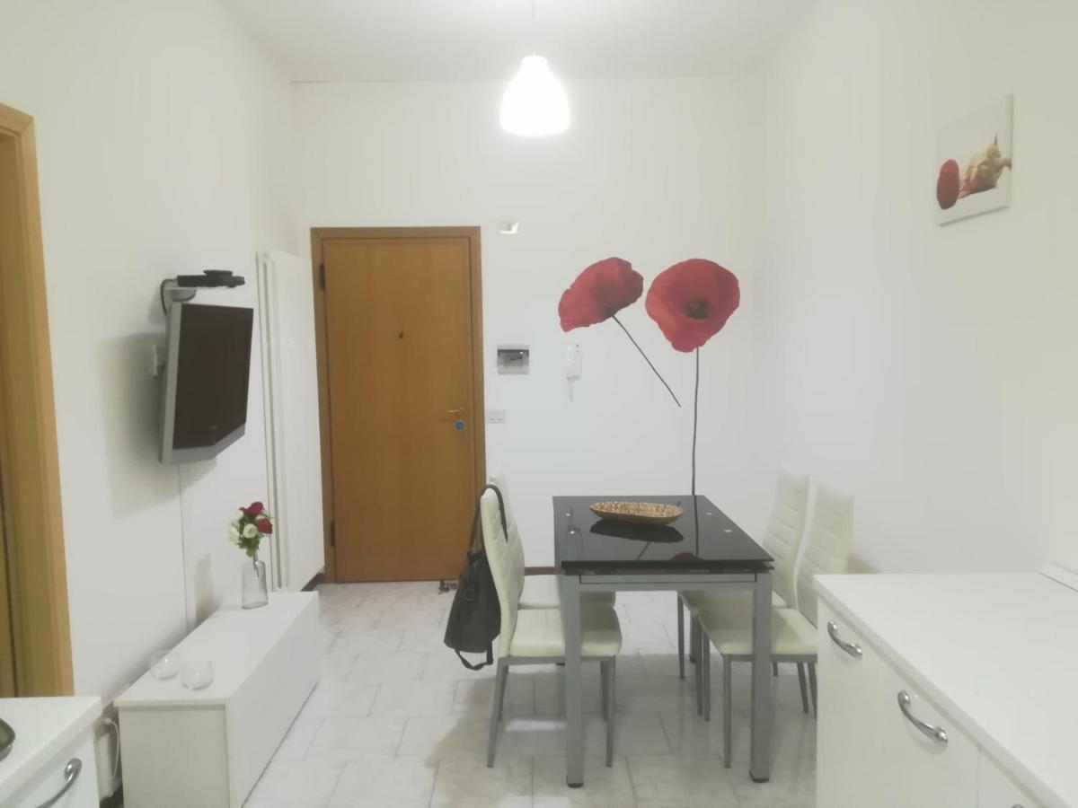 Apartamento Bilocale Marina Romea Exterior foto